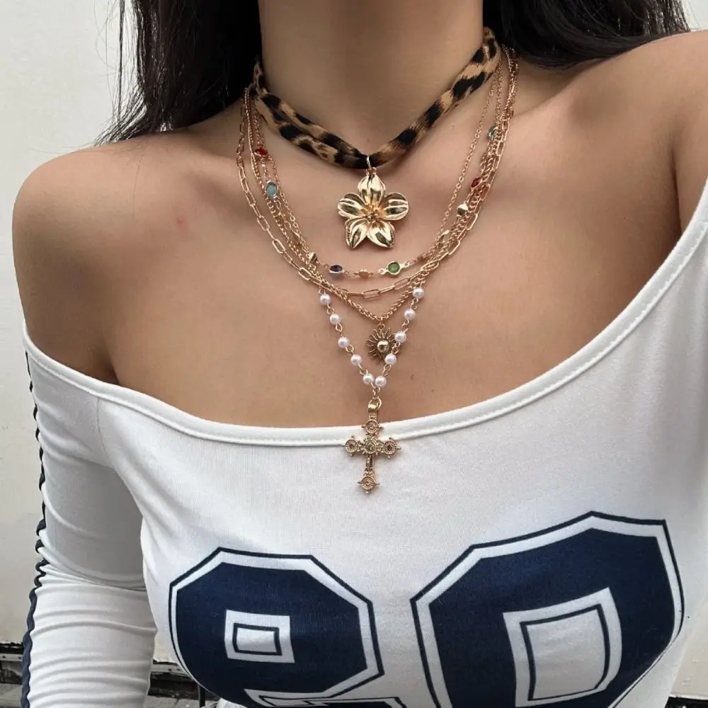 

Imitation Pearl The Cross Multilayer Necklace Metal Flower Exaggeration Long Tassels Necklace Retro Exquisite Clavicle Chain