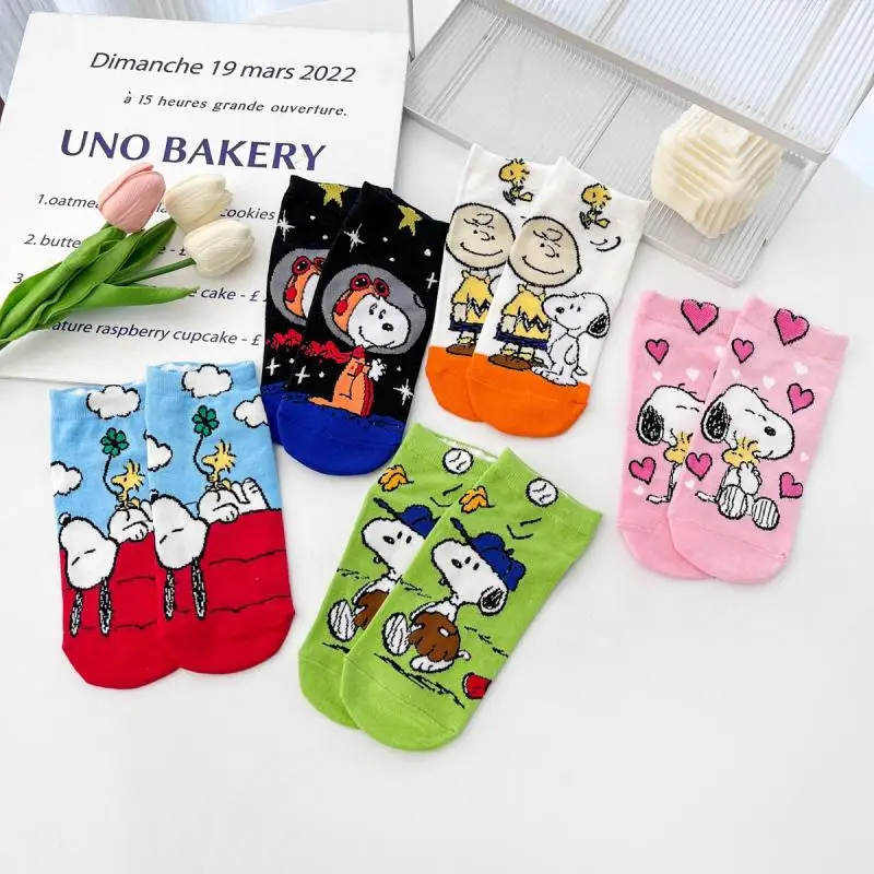 Kawaii Peanuts Snoopy Cotton Socks calzini da barca assorbimento del sudore calzino colorato traspirante personalità della moda Cartoon Girls Gift