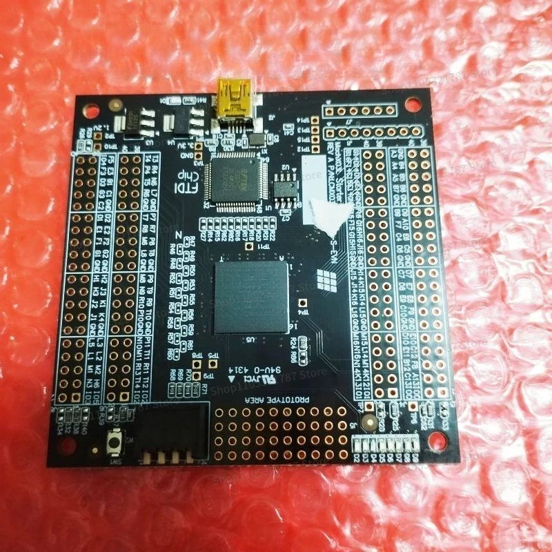 Development Board Fpga LCMXO3L-6900C-S-EVN MachXO3L Starter