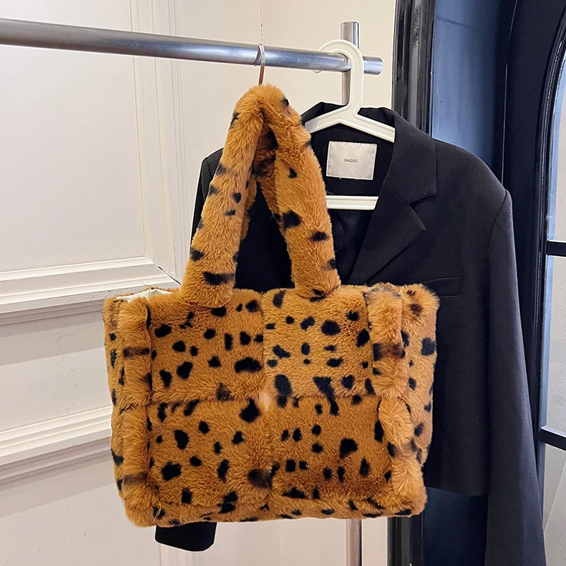 

Leopard Design Faux Fur Shoulder Bag Fluffy Plush Winter Women Handbag Large Capacity Top Handle Tote Fluffy Female Shopping Bag