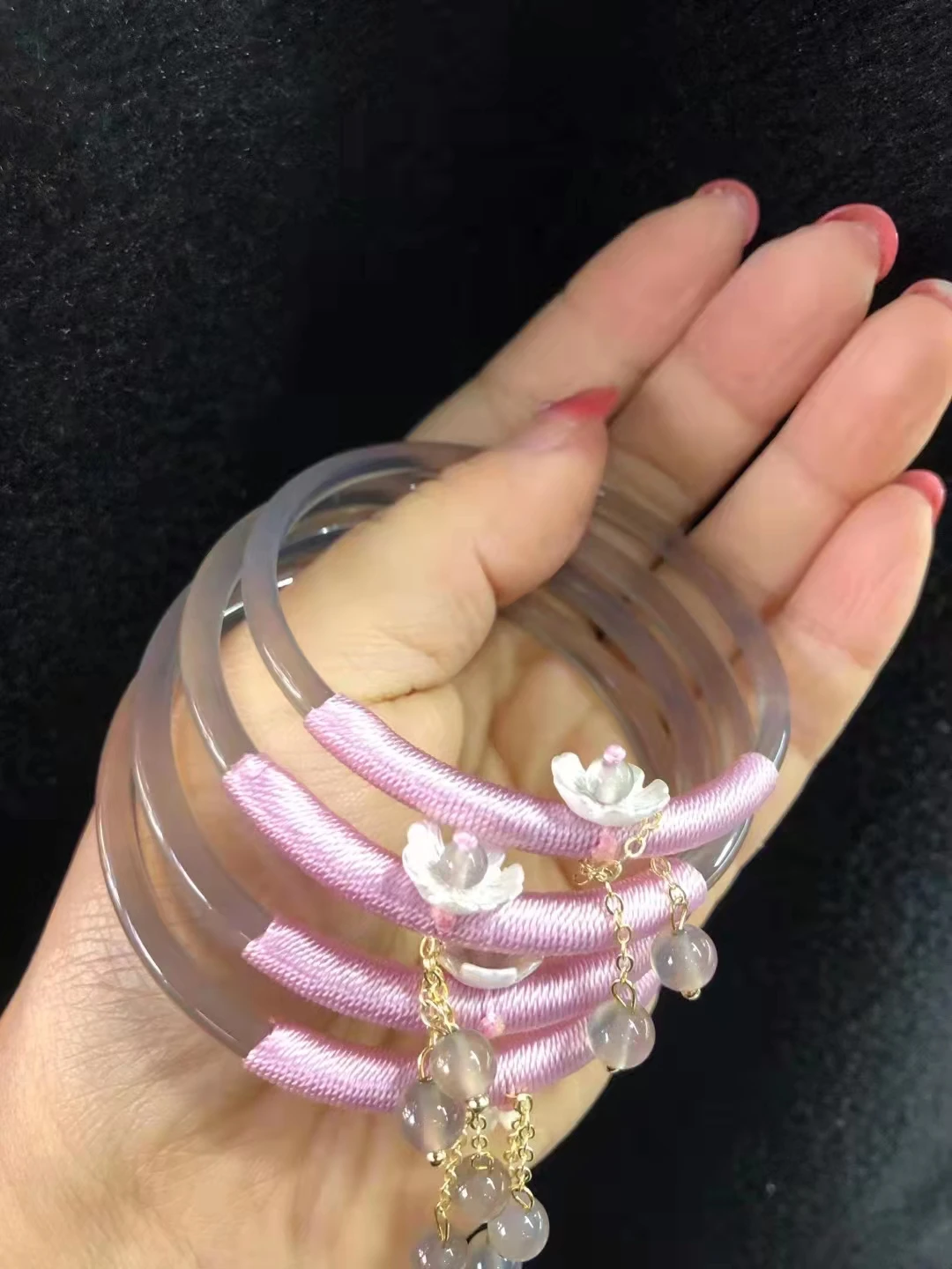 Chinese natural agate wrapped thread style jade bracelet small round strip three generations peach blossom decorative bracelet