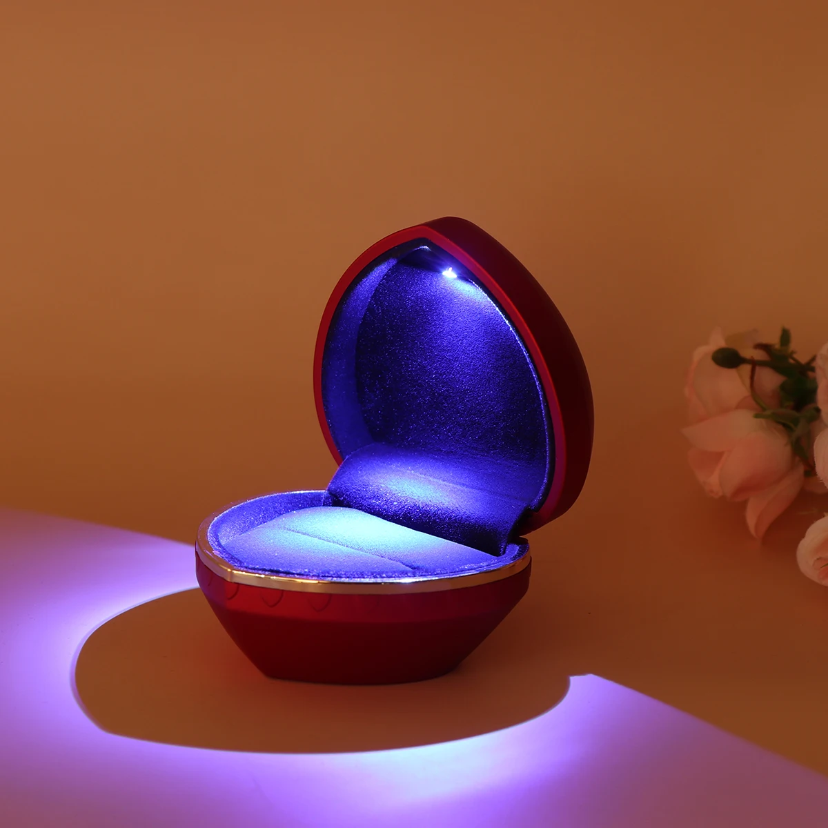 

Creative Heart Shaped Ring Box LED Romantic Proposal Finger Ring Case for Wedding Anniversay Valentines Day (Red Single Ring Box