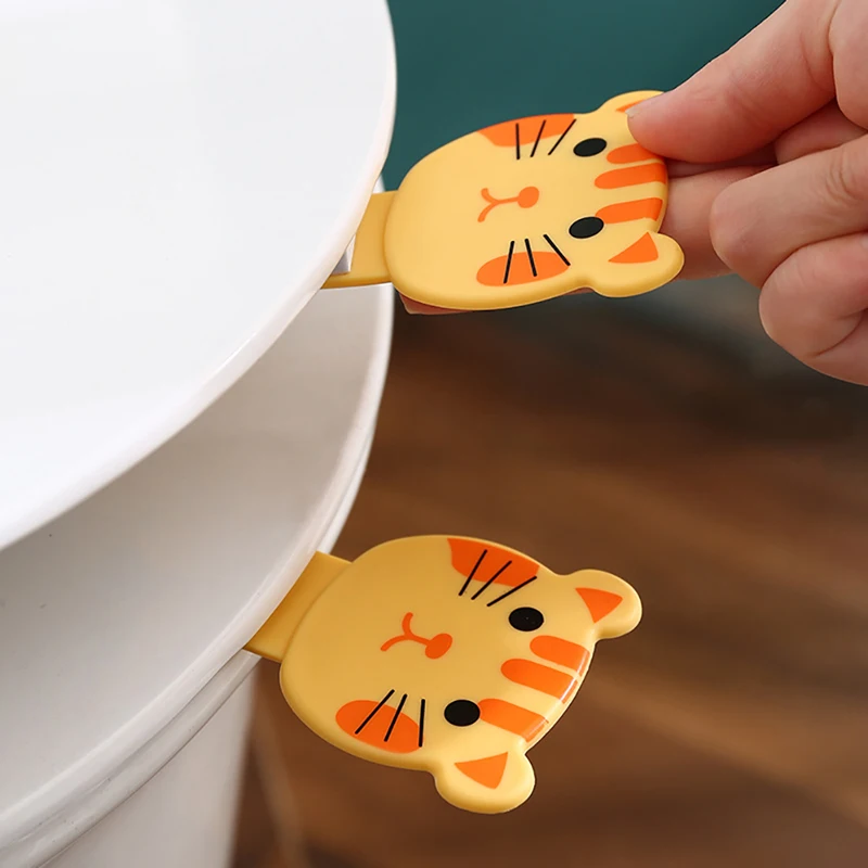 Portable Cartoon Toilet Seat Lifter Toilet Lifting Device Avoid Touching Toilet Lid Handle WC Accessories