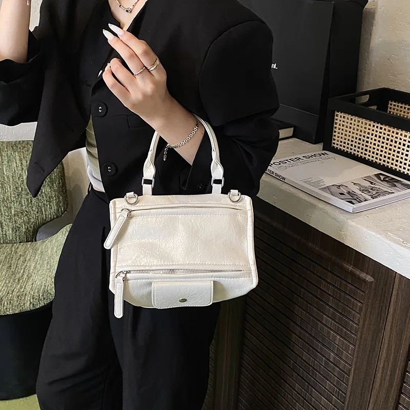 Vielseitige Herbst-Umhängetasche 2025, universelle Damen-Umhängetasche, Tag-zu-Nacht-Tragetasche, minimalistische Umhängetasche, strukturiertes Oberteil