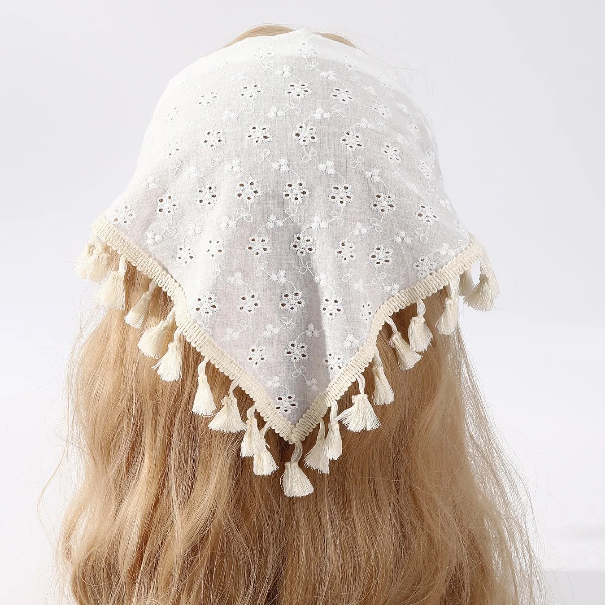 Fashionable Creative Ethnic-Style Fringe Triangle Headband Floral Crochet Headband with Tie-Up Design Headscarf Headband