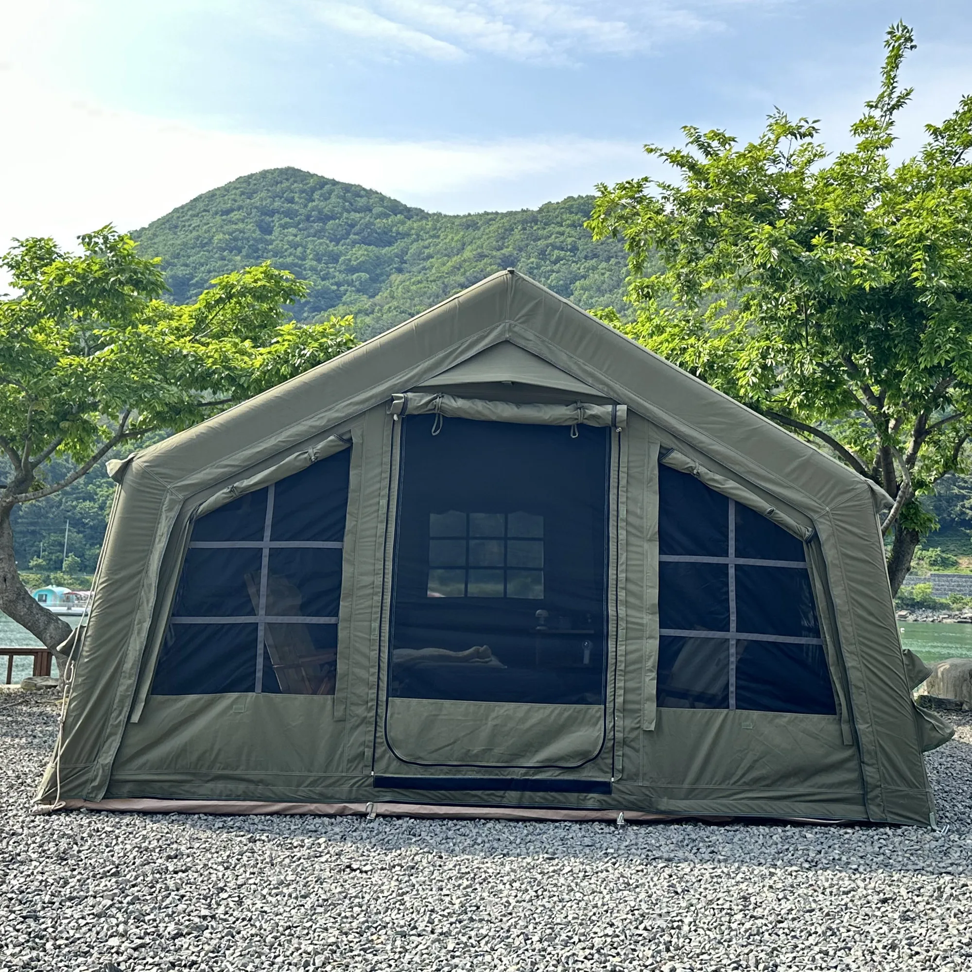 

Air Tent New Style Inflatable Tent 13.68 Sqm Outdoor Large Glamping Tents