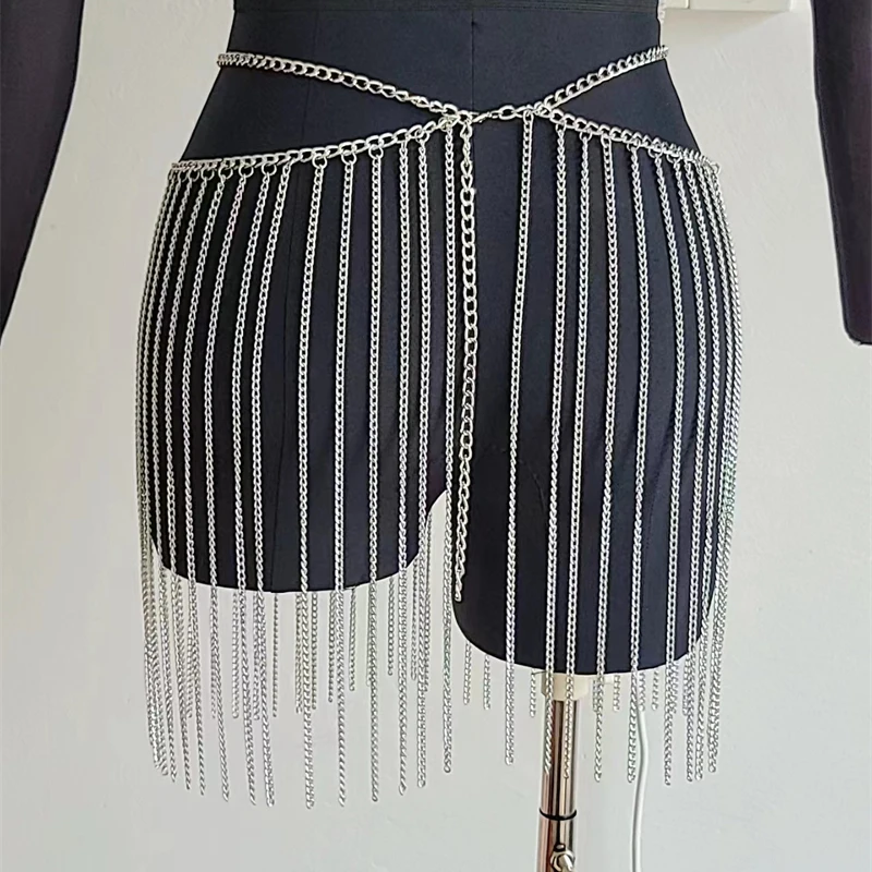 Damen Y2K Sommer-Minirock mit Metall-Pailletten, Glitzer-Strass und Quasten-Taillenkette für Festival, Rave und Nachtclub – Detail 11