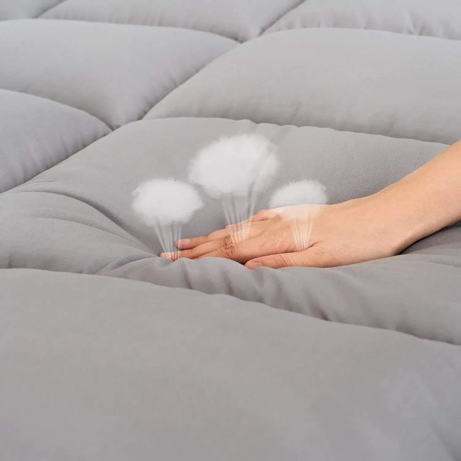 100% Polyester Fibre Thick Sleeping Quilted Fitted Mattress Pads Toppers for Hotels