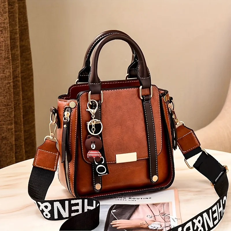 

Simple and Casual 2025 New Retro Women's Mini Handbag Color Contrast Crossbody Bag Fashion PU Leather Square Wallet