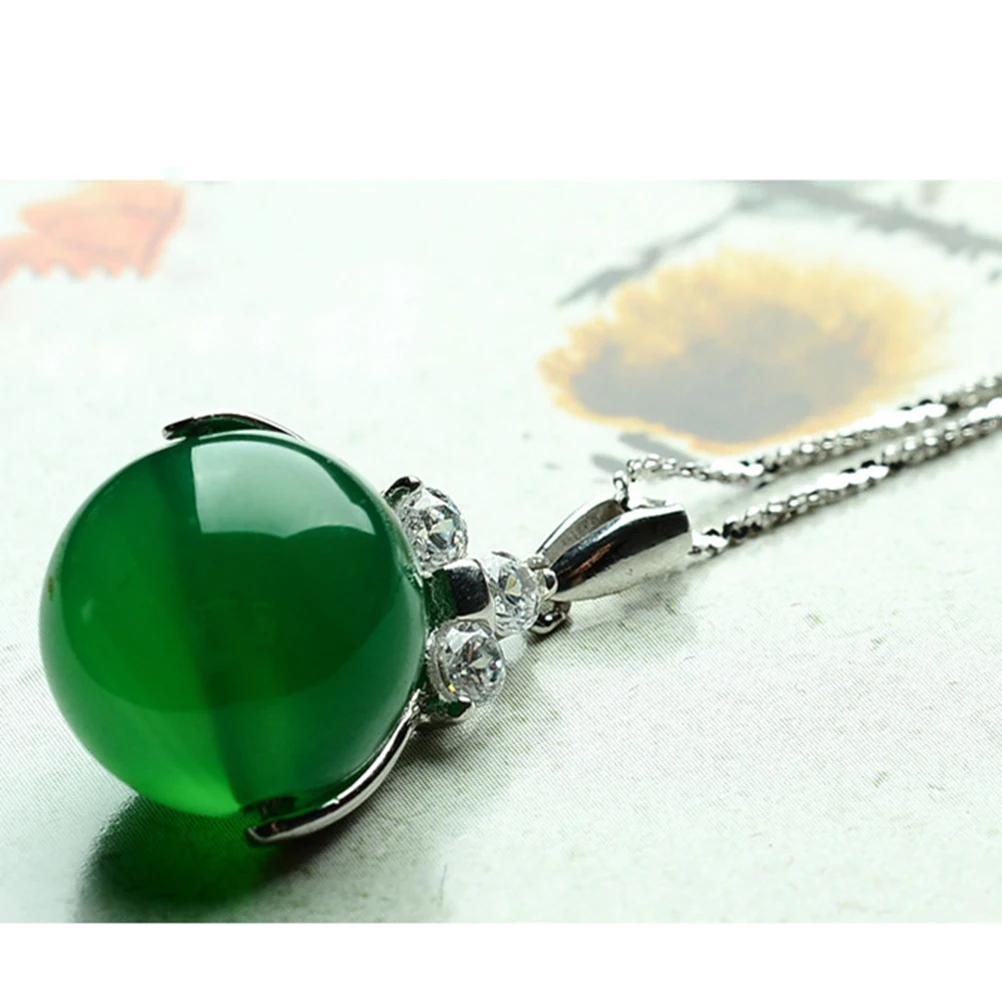 

12mm Emerald Agate Bead Pendant Charms Chalcedony Gemstone Necklace Jewelry Bead Pendant for Woman Girl (Green, Random Pendant a
