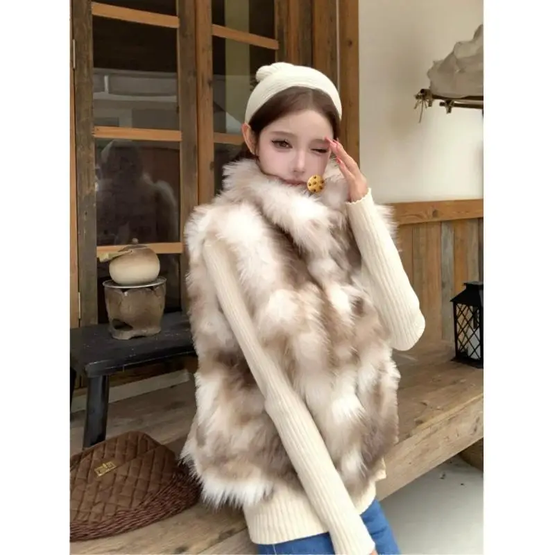 Women Faux Fur Vest Sleeveless Stand Collar Gradient Fluffy Warm Winter Waistcoat Streetwear
