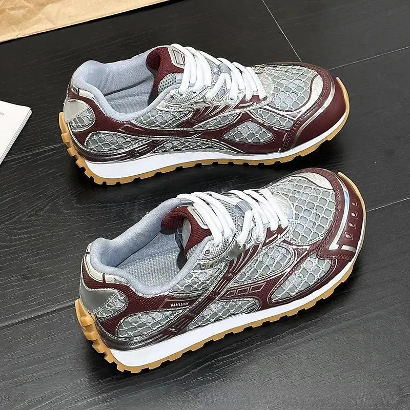 รองเท้าผ้าใบคู่รัก สไตล์ลำลอง แฟชั่นผู้หญิง ย้อนยุค รองเท้าวิ่ง หนังแท้ ผ้าระบายอากาศ เพิ่มความสูง รองเท้าพื้นหนา