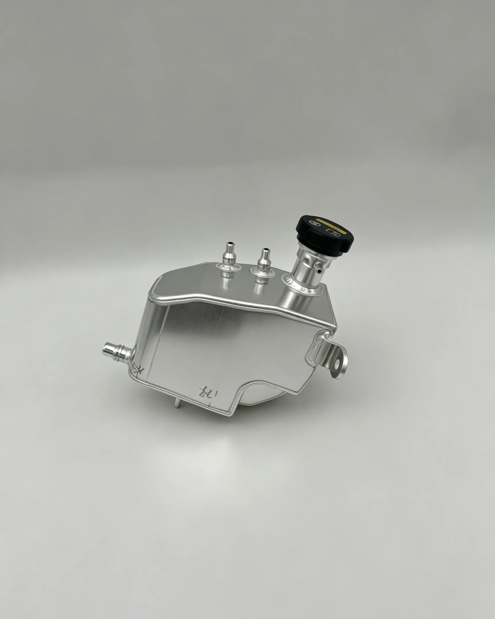 Upgrade Aluminum Alloy Coolant Expansion Tank OE#17137617362 For MINI F54 Clubman F56 F57 Cooper S JCW B38 B48 Cooling Overflow