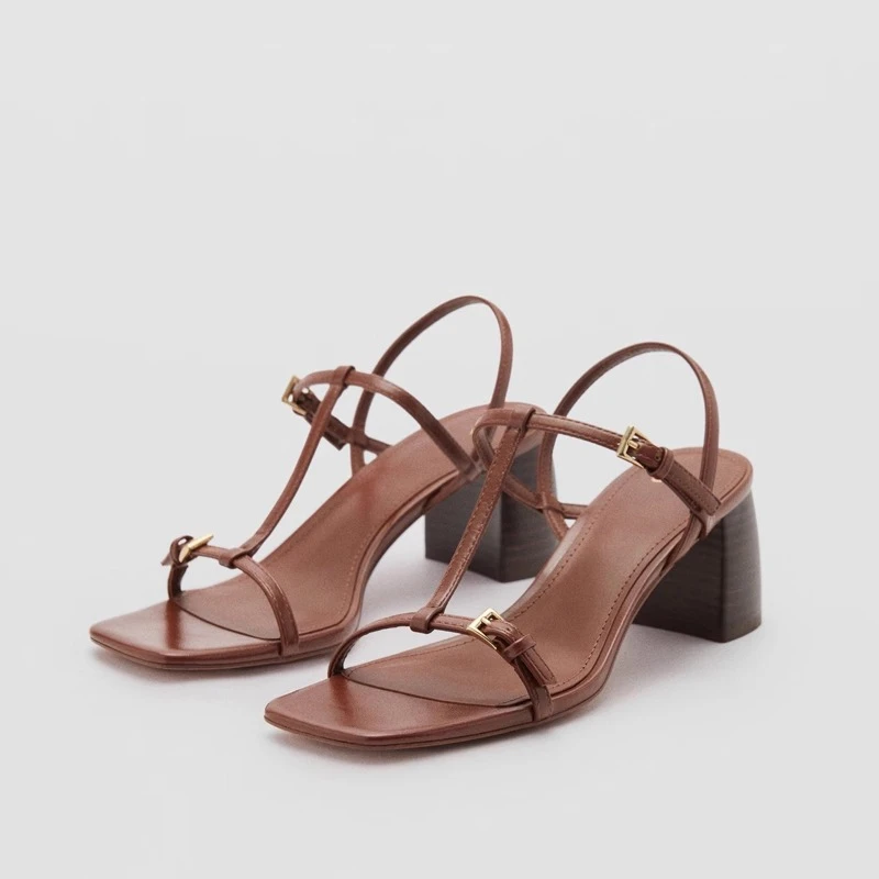 

Женская обувь, новинка лета 2023, женские сандалии на грубом каблуке из искусственной кожи с квадратным открытым носком и пряжкой на ремне