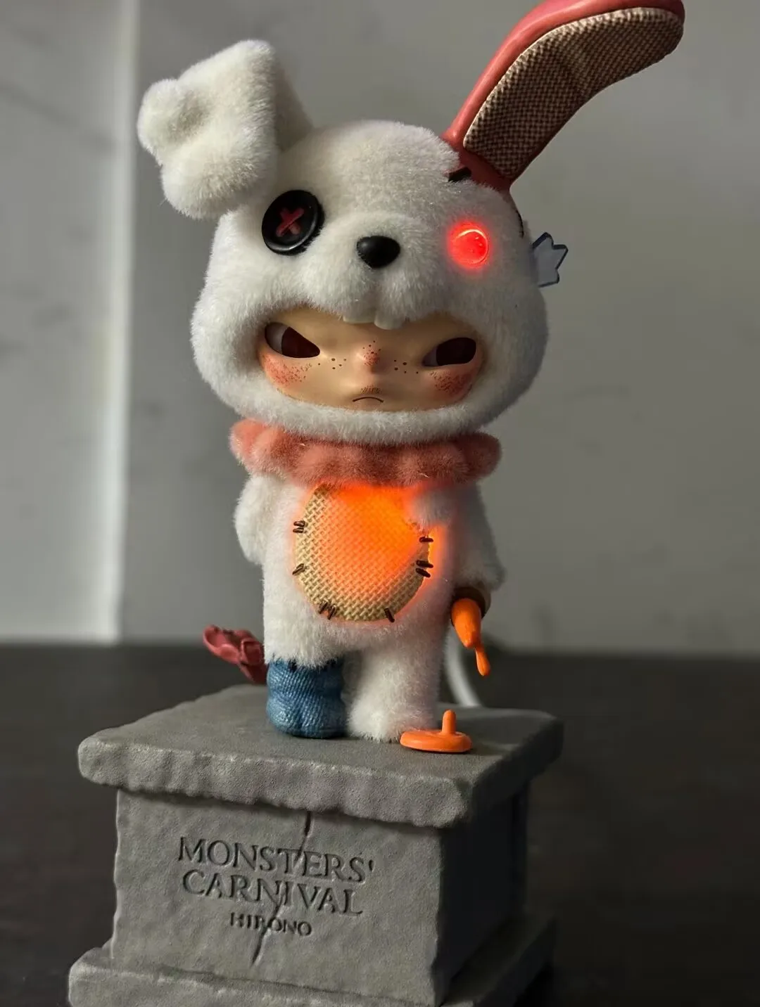 

POP MART Hirono Monster Is Carnival Series Kawaii Anime Blind Box Action Figure Surprise Mystery Doll for Girls