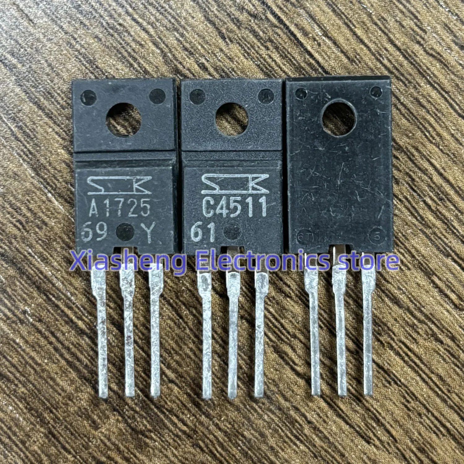 Novo original 5 pares 2sa1725 a1725 + 2sc4511 c4511 TO-220F transistor em estoque de boa qualidade