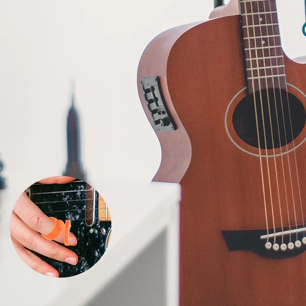 

2Pcs Non-Slip Guitar Picks Holder Durable Portable Finger Training Tool for Electric Acoustic Bass Ukulele Guitar Supplies