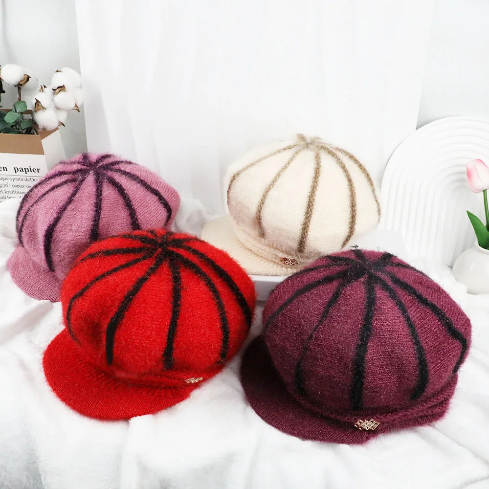 Winter Plush Thicken Knitted Hat Short Brim Elastic Peaked Cap Windproof Warm Pumpkin Beret Hat Casual Women Bonnet Caps