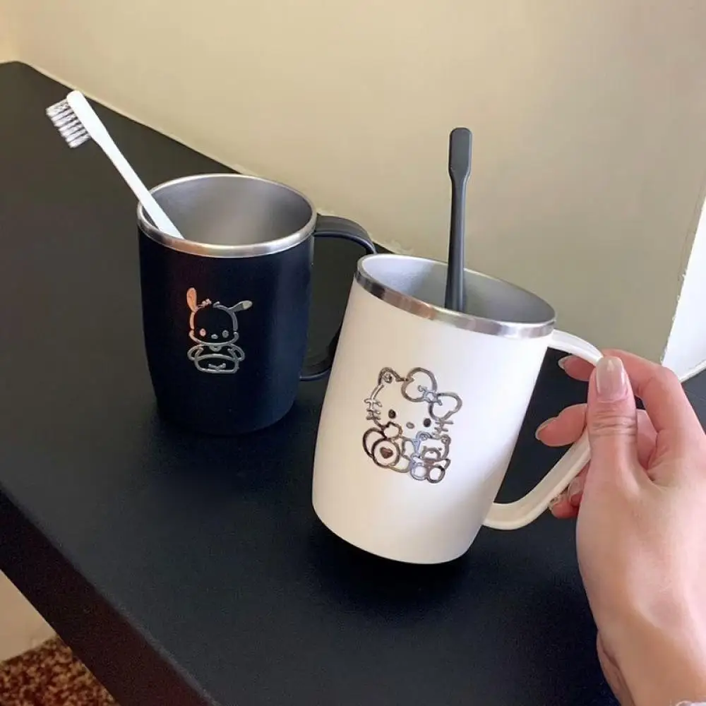 

Miniso Cartoon Kawaii Hellokitty Pochacco Pompompurin Anti Mold Mouthwash Cup and Toothbrush Water Cup with Handle Are Simple