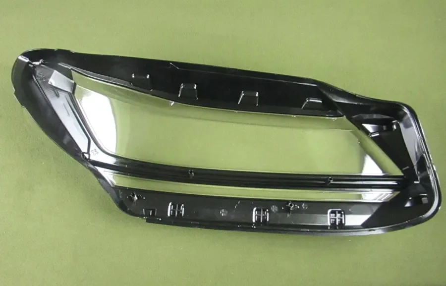 Headlamp Shell Transparent Mask Headlight Cover Lamp Shade Lens Lampshade Plexiglass For Volkswagen VW Passat 2016 2017 2018