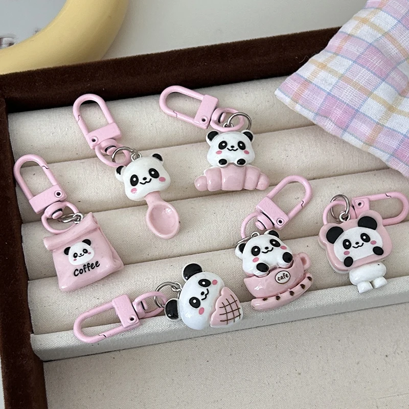 Panda dos desenhos animados Keyring com pingente de boneca Adorável Animal Keychain Decoração de mochila Acessórios de moda Presentes doces Presentes de casal