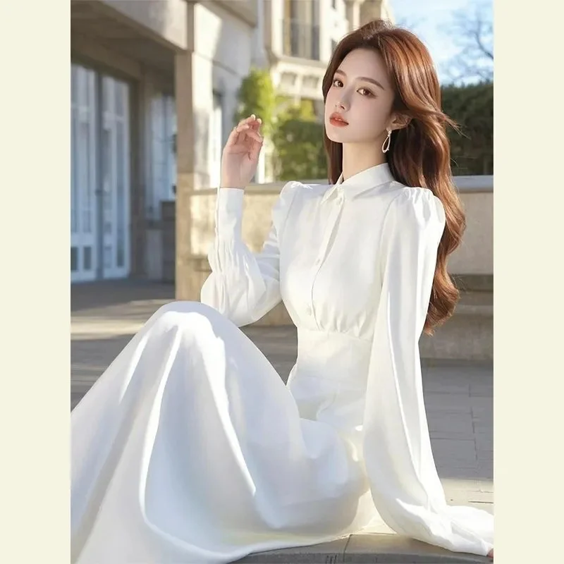 

Attending Important Occasions With Refined Temperament High-end Goddess and Sense of Luxury She Looks Super Beautiful in White