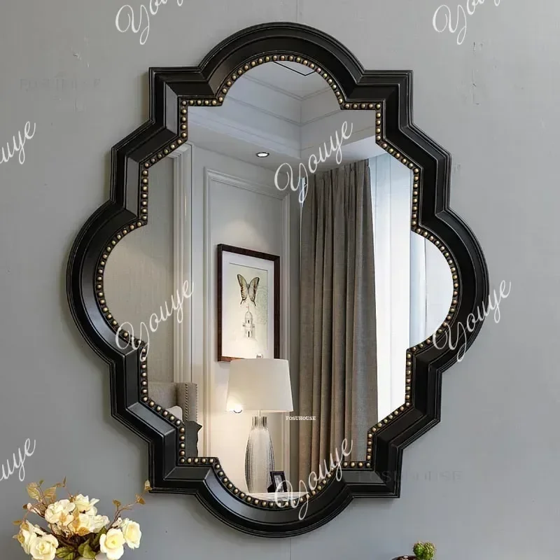 To European Light Luxury Bath Mirrors Hotel Toilet Bathroom Mirror Retro Special-shaped Wall Decoration Beauty Salon Makeup Mirr