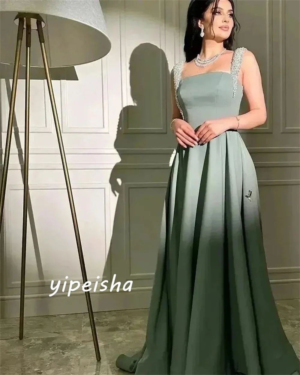 ที่กําหนดเอง Jiayigong Yipeisha การจับคู่ประณีต Square A-Line PARTY Dresses Paillette/Sequins เปิดด้านหลัง Charmeuse ชุดราตรี El