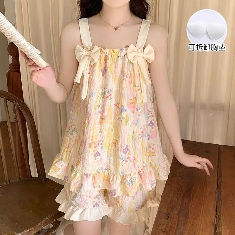 

Летняя женская пижама с топом на бретельках и шортами, с подкладкой на груди, в корейском стиле, для студенток, для дома и общежития, свободная, на бретельках, для сна