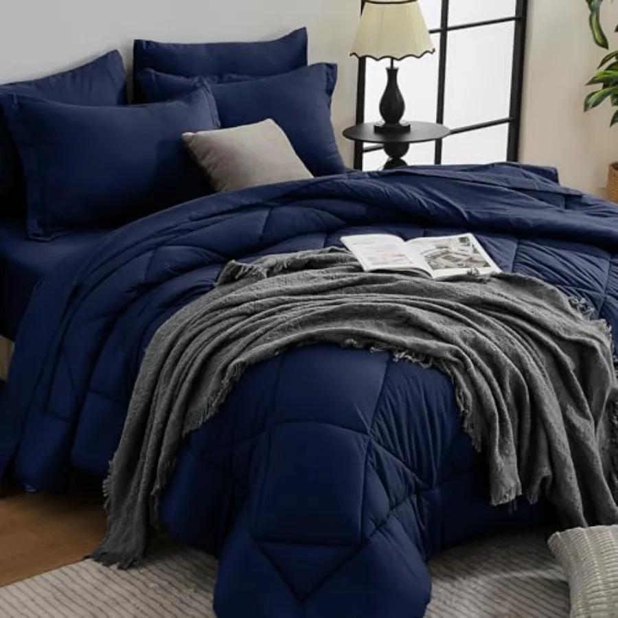 

Comforter Set - 7-Piece All Season Bed in a Bag Ultra Soft Bedding Set with Comforter Flat Sheet Fitted Sheet Pillowcases Pillo