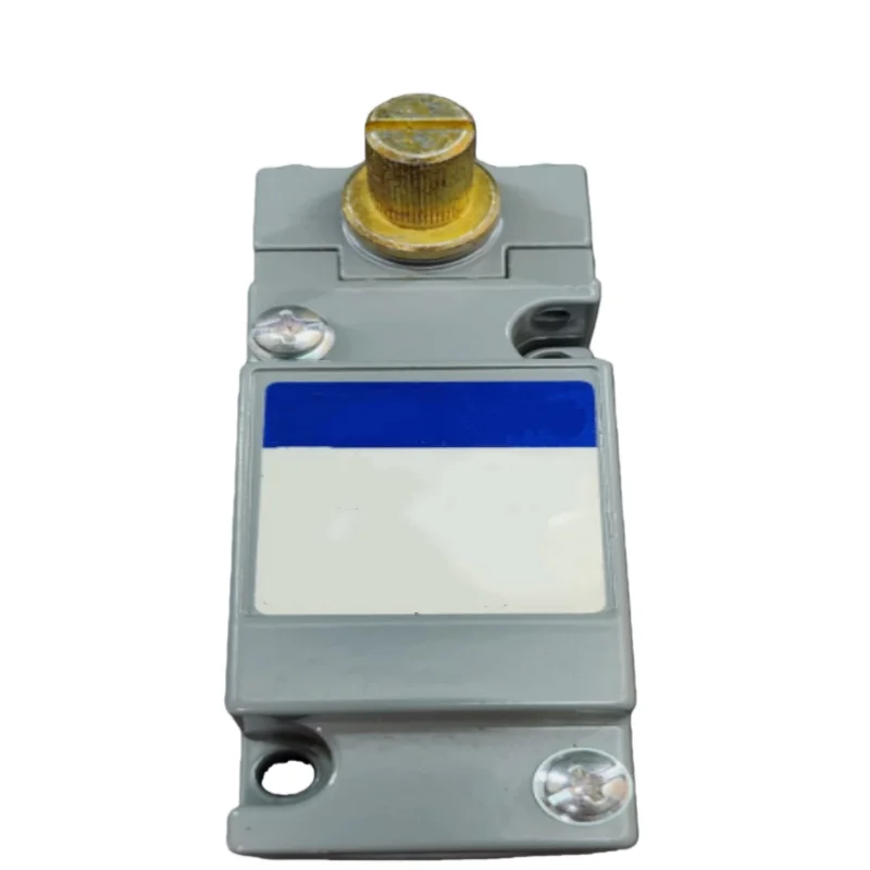 

Новый оригинальный концевой выключатель 9007TUB5 9007R17 9007FTSB1 9007C54A2 9007MS02S0084 9007C54B2Y1855 9007C54A