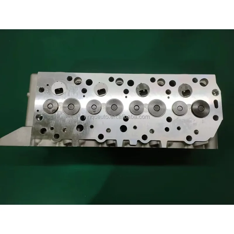 Engine Spare Parts 4D56 Cast Iron Cylinder Head Assy OE 908511 908512 Replacement For Hyundai H100 H1