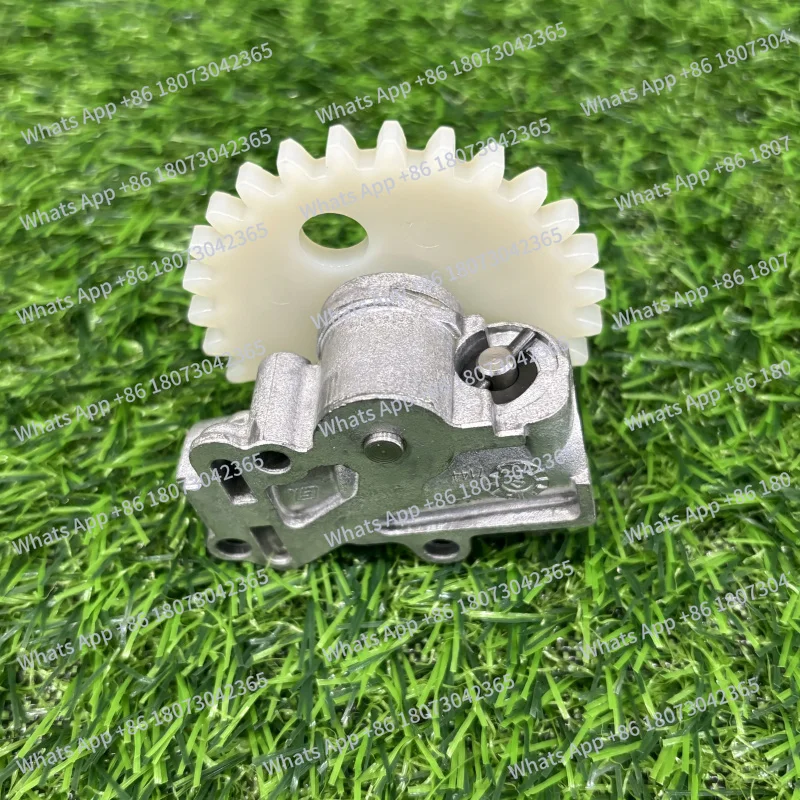 

Подходит для бензопилы Stihl MS380/381, универсальный масляный насос с червячной передачей и накладкой насоса, подлинный подлинный NN