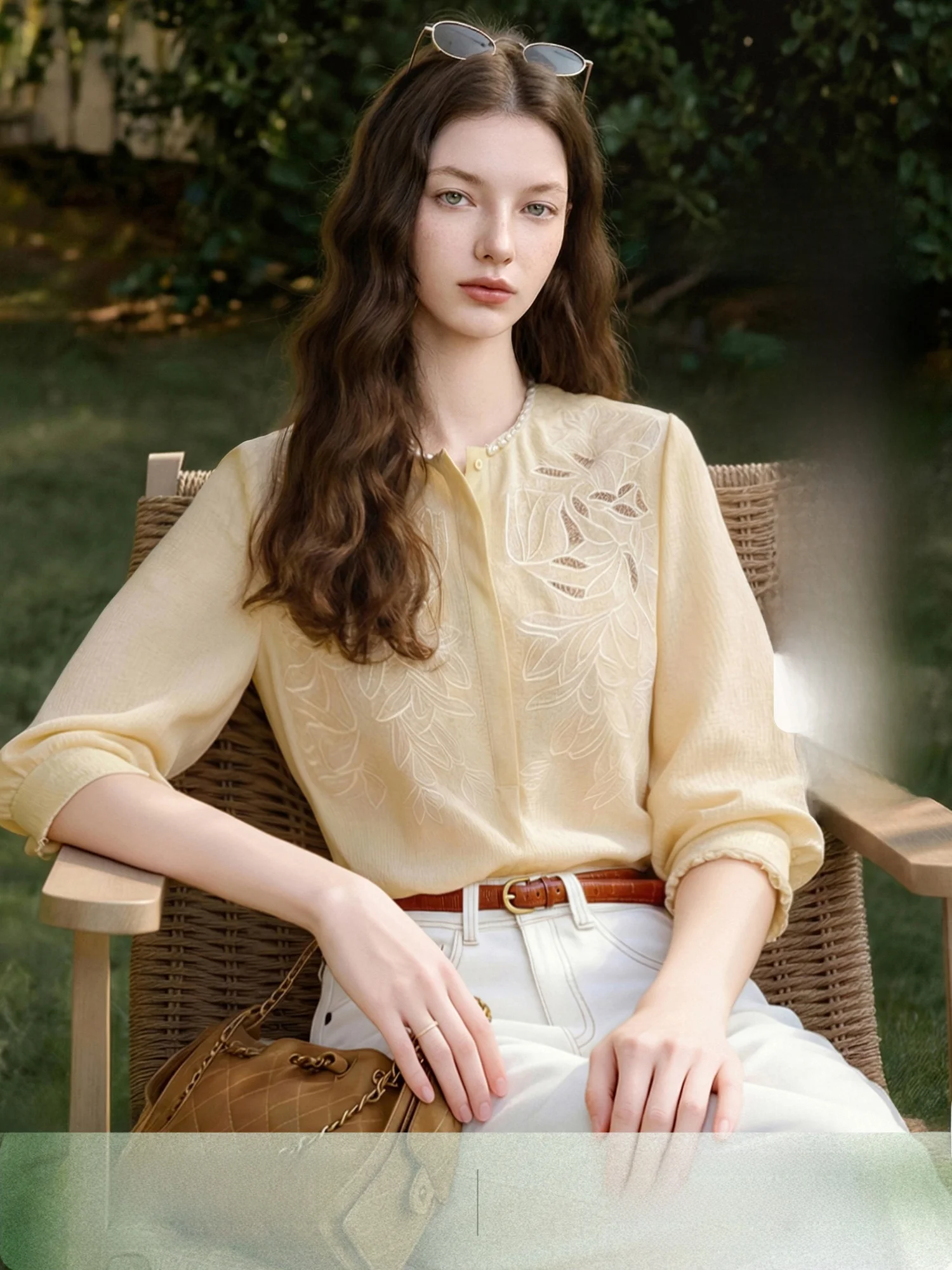 

Spring Island Flower Mage 4 Momme 00% Silk Hollow Embroidery Silk irt French Sle Loose Fit Long Sve roun...