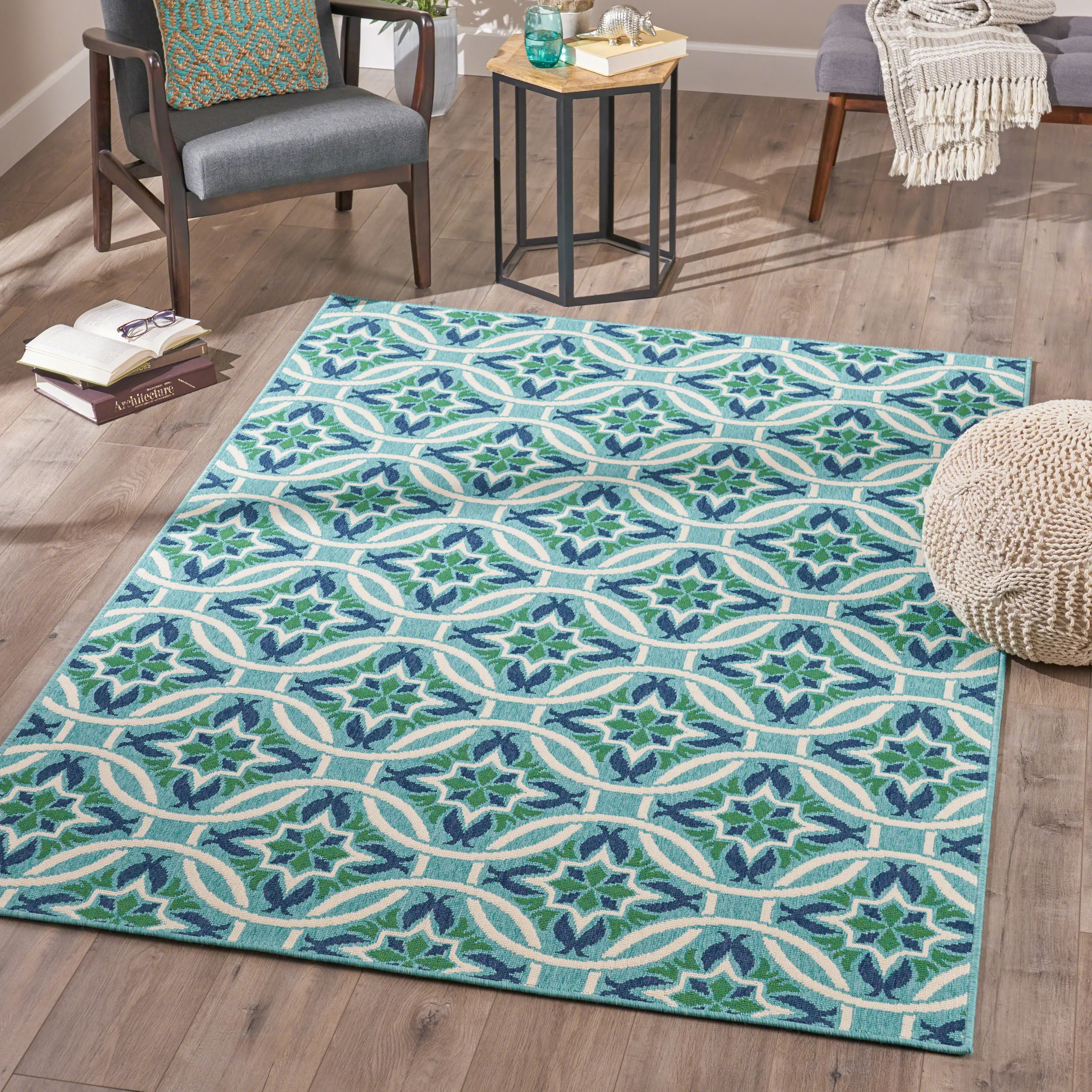 

Durable Outdoor Rug 5'3" X 7'6"