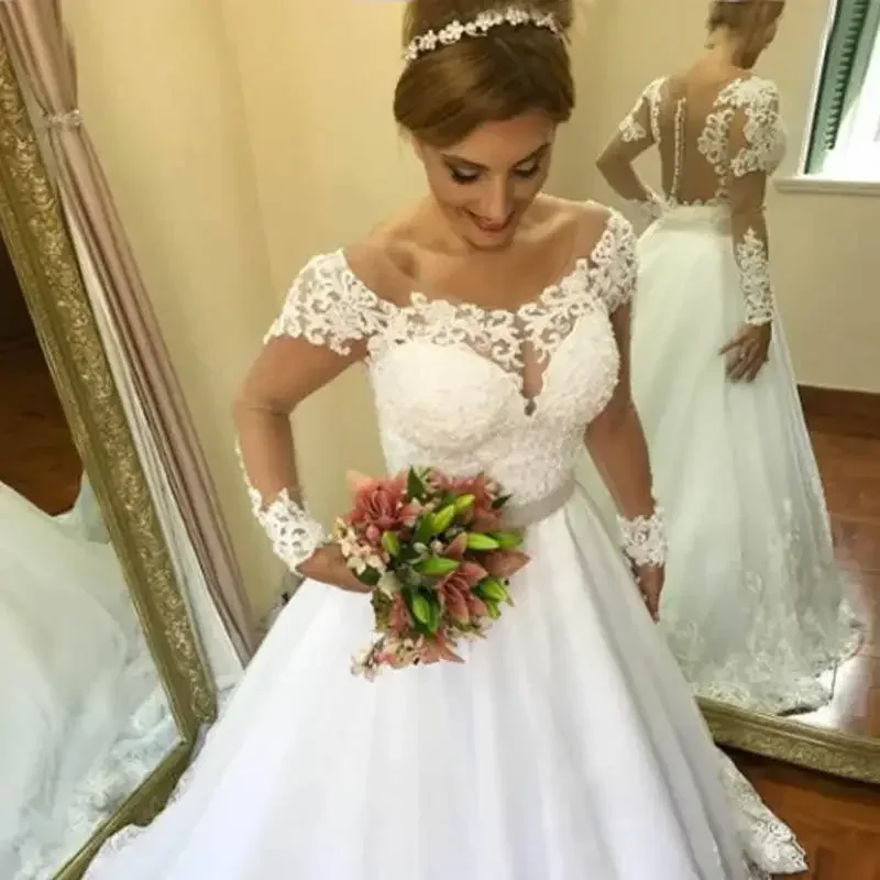 Vestidos De novia clásicos personalizados con cuello redondo y Apliques De encaje, cola De barrido, mangas largas, botones De ilusión en la espalda, Vestido De Casament