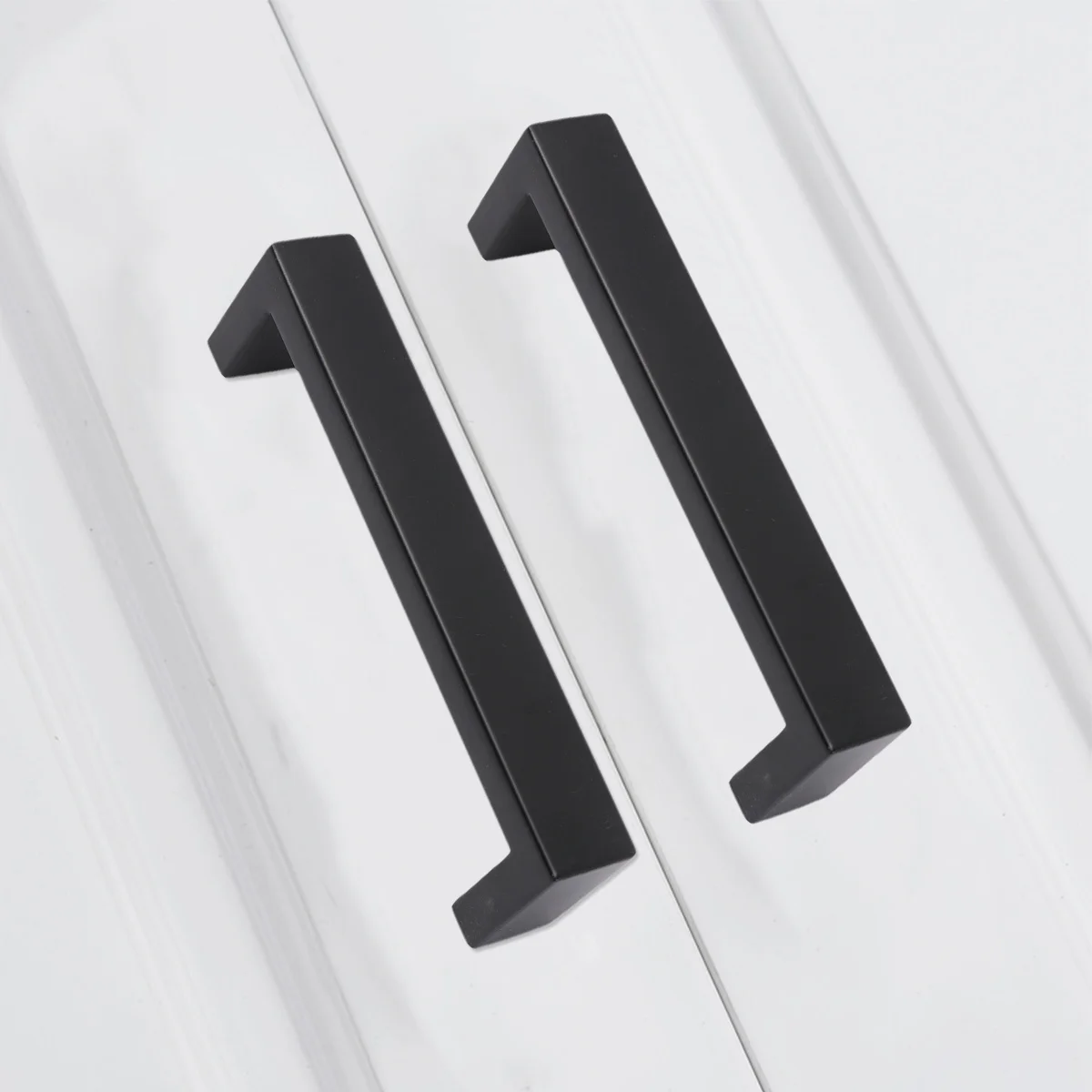 

5Pcs Classic Design Cabinet Handles Drawer Pulls for Kitchen Home Furniture Long Lasting 160mm Cabinet Handle for Home