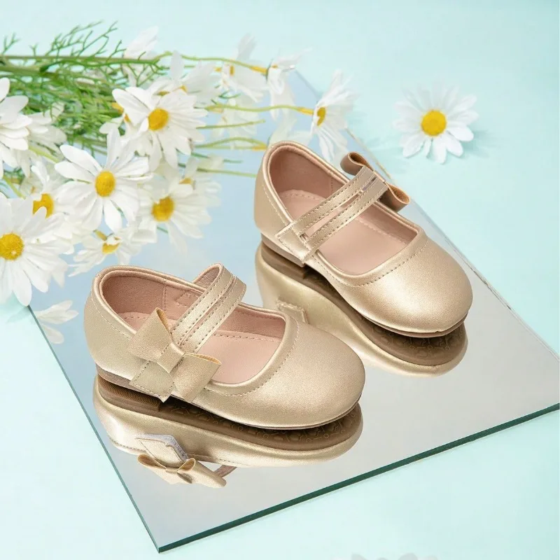 

Детские повседневные туфли на низком каблуке из искусственной кожи, весенние туфли для девочек, модные туфли-балетки на липучке, противоскользящие, бело-золотые, размеры 21-28
