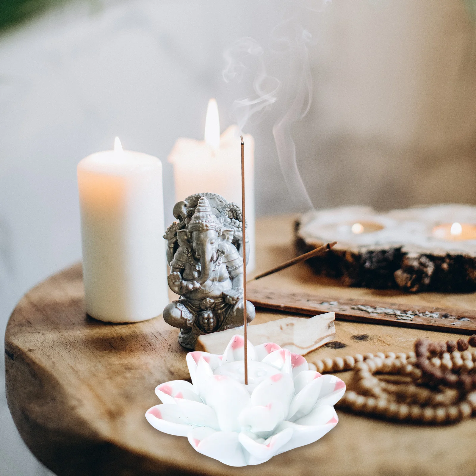 

2Pcs Lotus Incense Burner Ceramic Censer Decorative Tray for Living Room Bedroom Study Office Aromatherapy Supplies