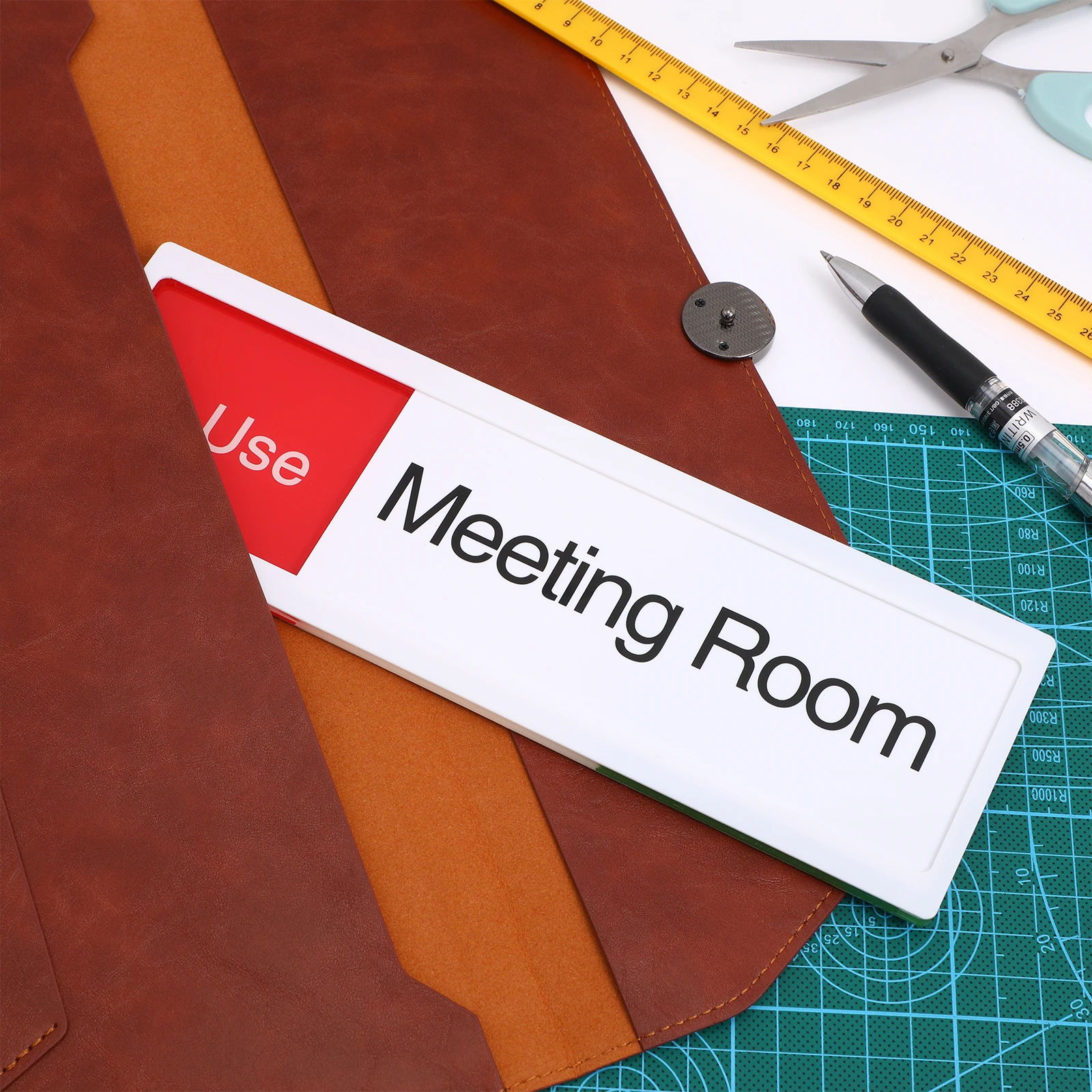 

Office Meeting Room In Use Available Slide Door Signboard Waterproof Acrylic Slider Door Indicator Business Privacy Sign