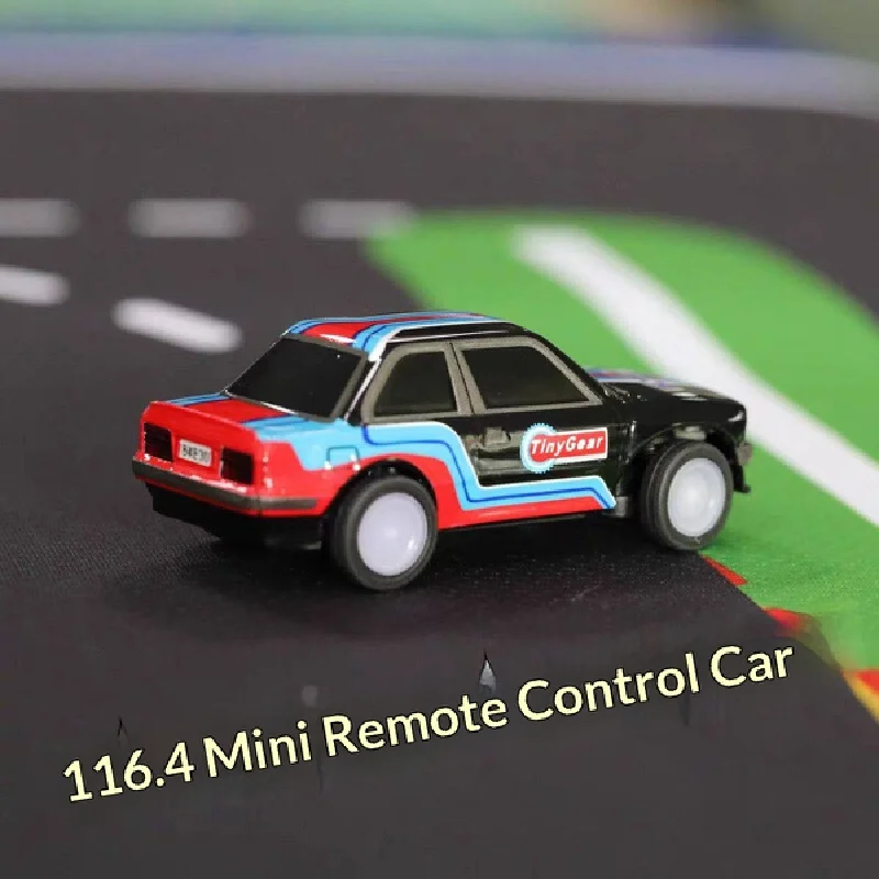 Hot 1:64 Scale Mini RC Drift Car, 2.4G High Speed Remote Control Racing Car Model Toy for Boys, Desktop Electric Vehicle Gift