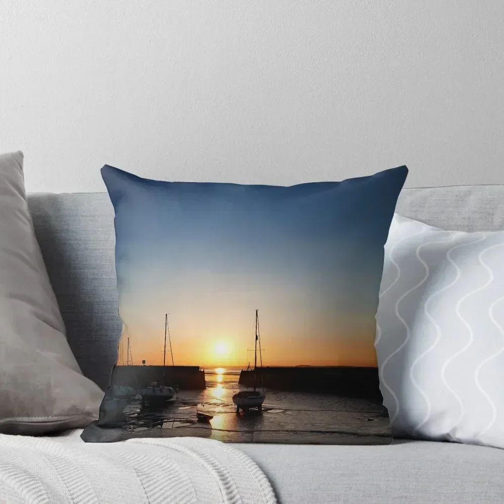 

Dry Harbour of Musselburgh Throw Pillow Cusions Cover Cushions Cover Plaid Sofa Couch Pillows pillow