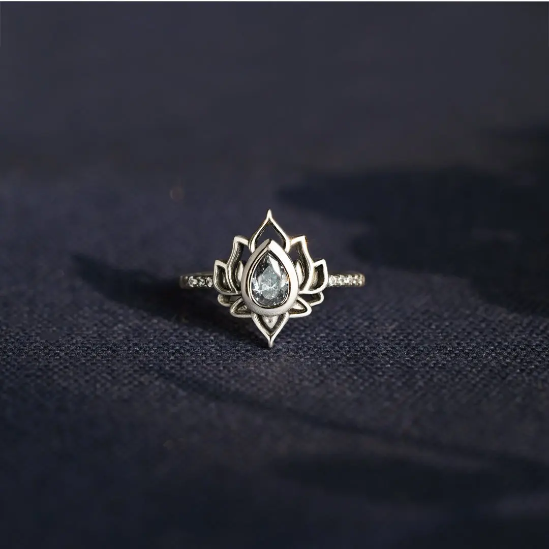 Vintage Boho Lotus Rings for Women Girls Promise Cuff Ring Stainless Steel Flower of Paradise Rings Jewelry Gifts Bague Femme