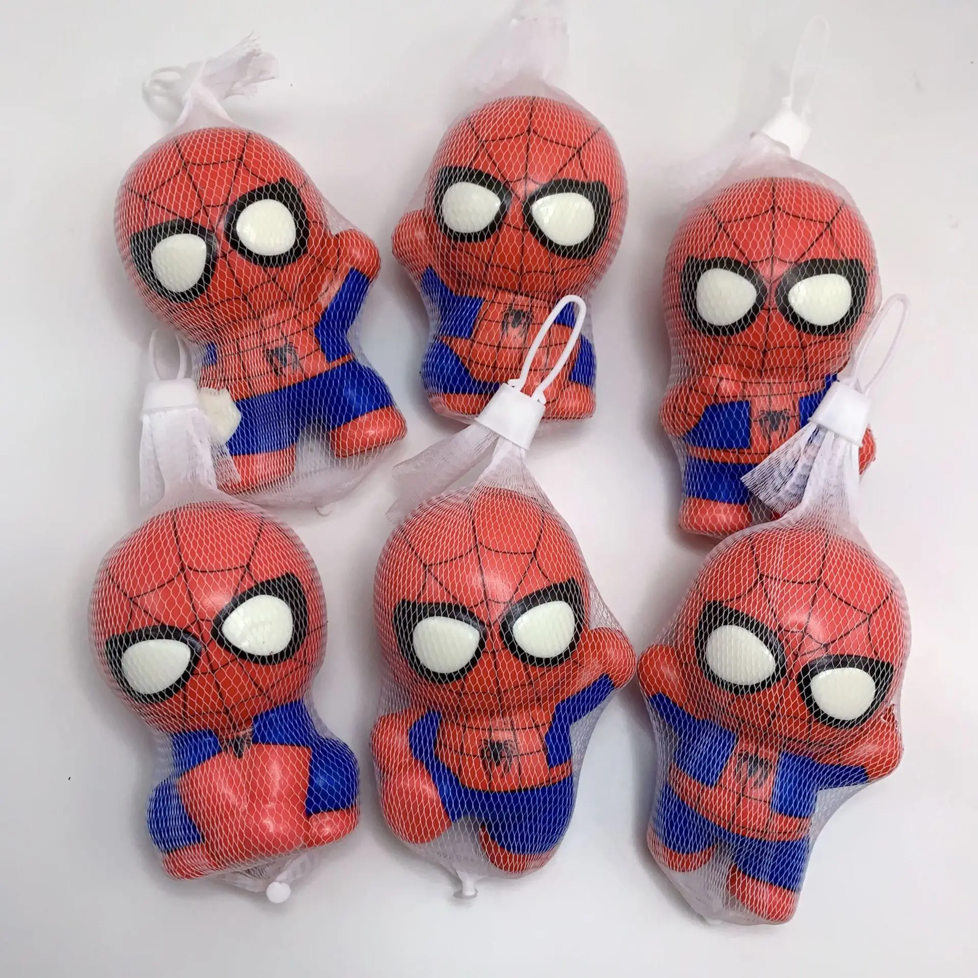 الكرتون الشكل الدمى الرجل العنكبوت الإجهاد الإغاثة اللعب انتعاش بطيء أنيمي لطيف بولي الإجهاد الإغاثة اسفنجي لعب الأطفال هدايا عيد ميلاد