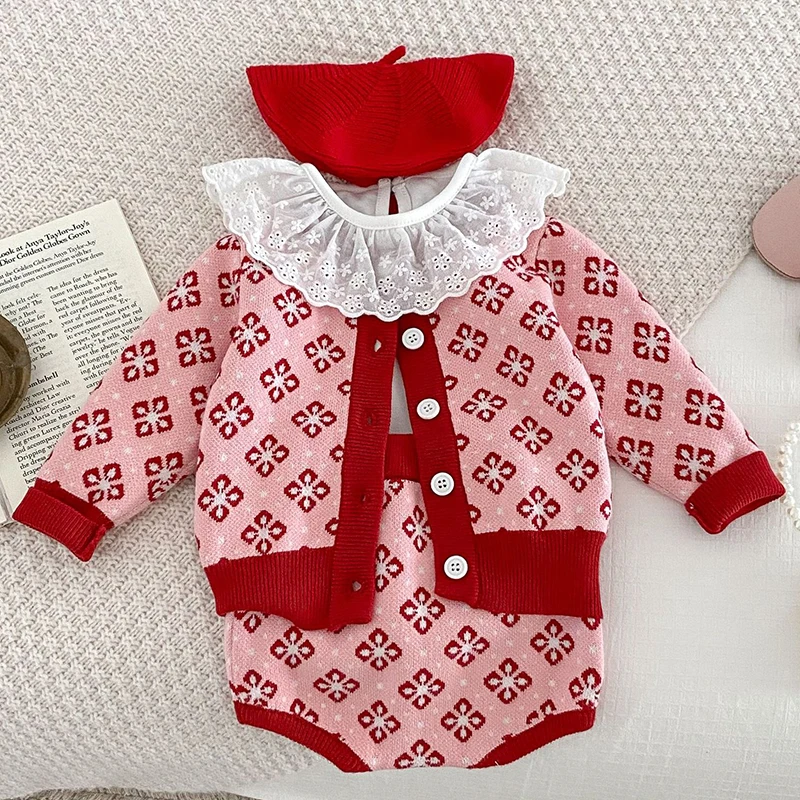 

2024 New Autumn Toddler Baby Girl Knitting Clothes Suit Long Sleeved Knitted Cardigan+Shorts Infant Baby Girls Clothing Set