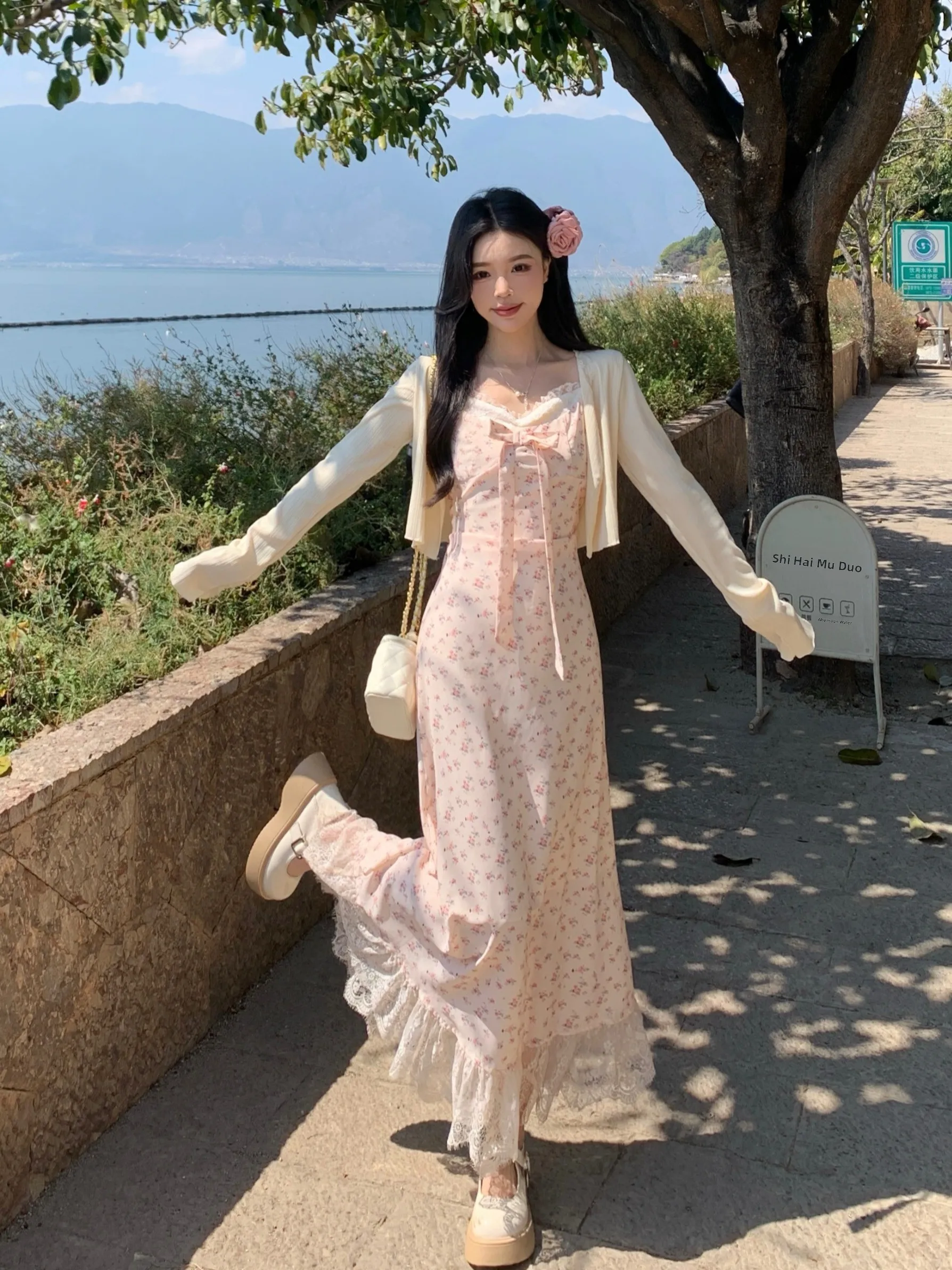 

Новое летнее женское платье больших размеров с цветочным кружевом, поясом и А-образным силуэтом, скрывающее живот, в корейском стиле