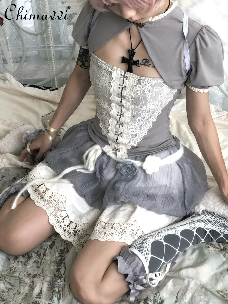 

Оригинальный готический стиль, милая крутая девушка, искусственная двухсекционная обтягивающая короткая футболка с цветочным принтом, юбка-фонарь, комплект летней женской одежды