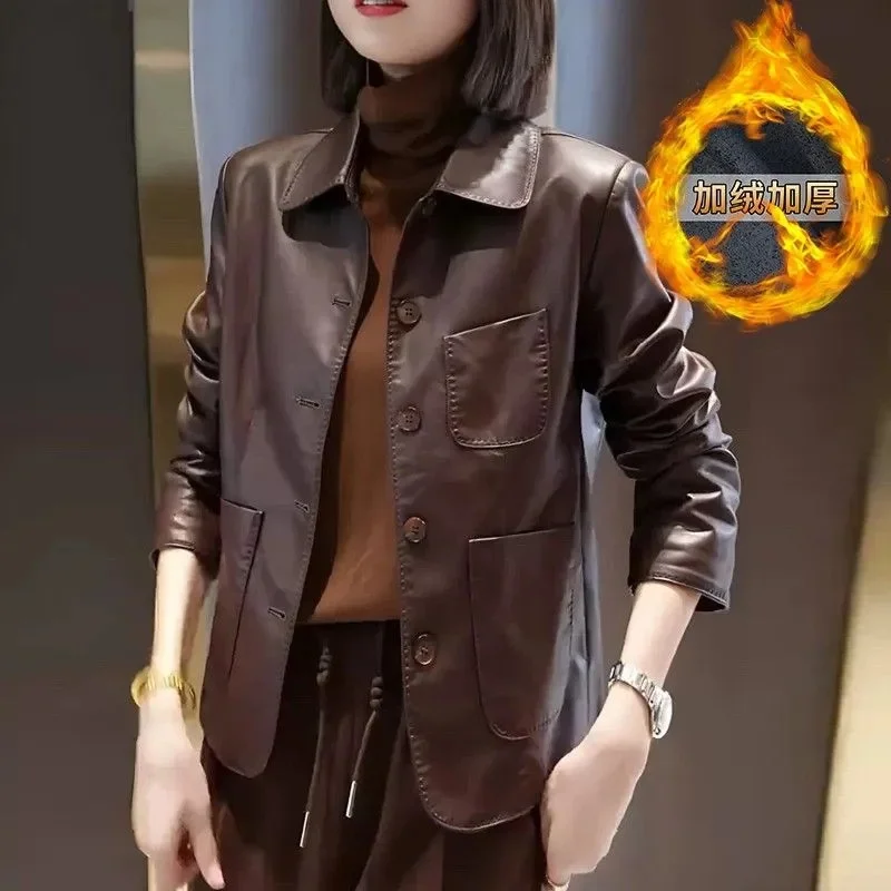 الخريف الشتاء سيدة الموضة المخملية بولي Leather سترة جلدية المرأة الكورية حجم كبير 4XL معطف جلد 2025 الإناث التلبيب فو سترة جلدية #1