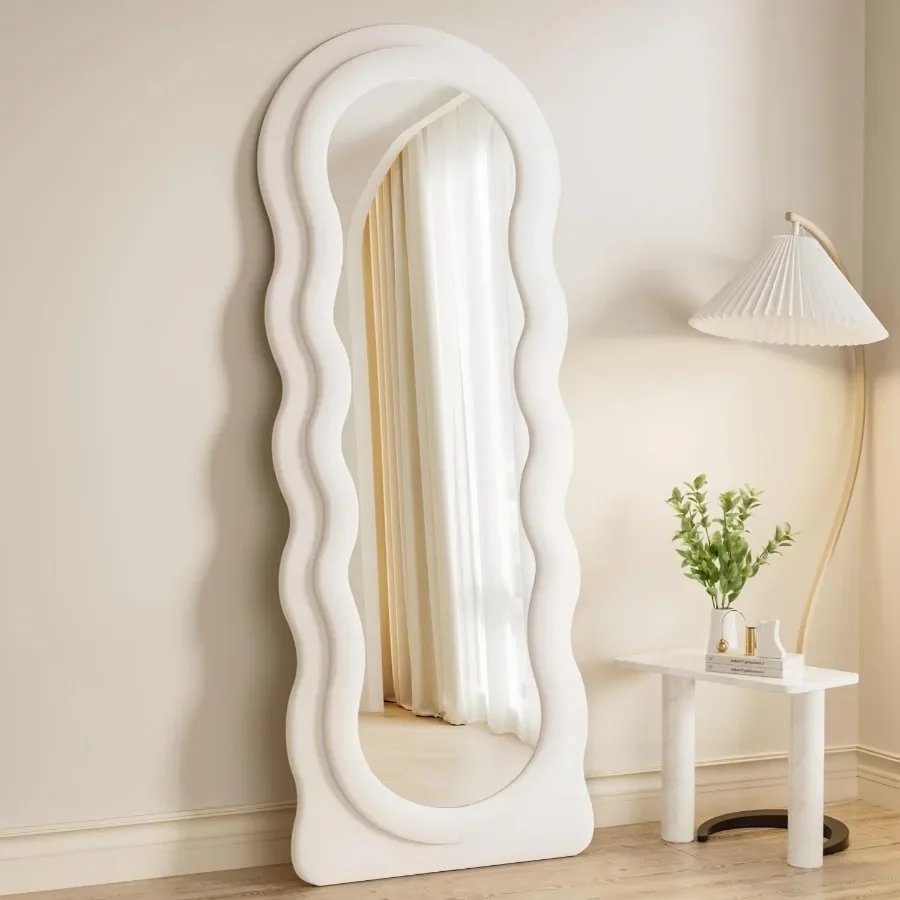 مرآة كاملة الطول 63 × 24 مرآة متموجة غير منتظمة لغرفة النوم وغرفة المعيشة مرآة قائمة على الأرض مع غلاف من الفلانيل #3