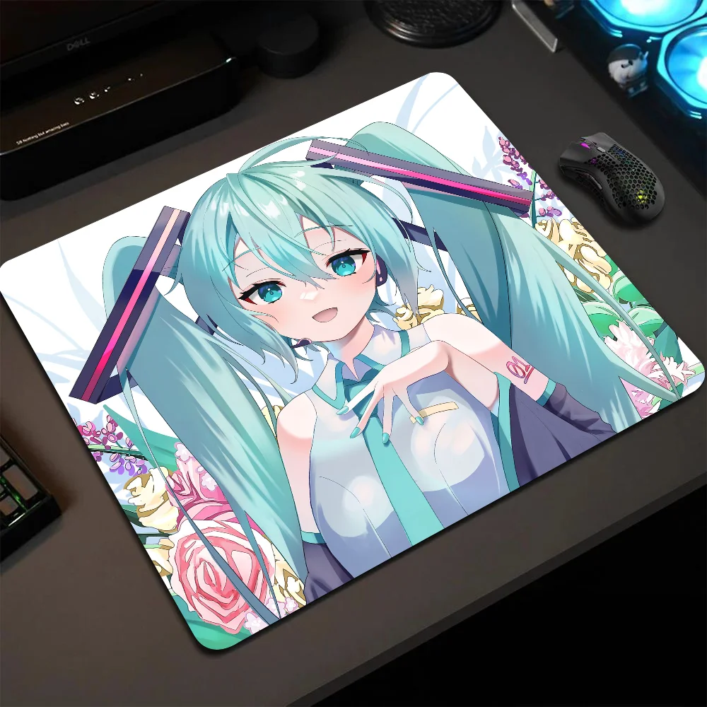 

H-Hatsunes Miku Mousepad Small LockEdge Mouse Pad For Gamers Computer Desk Pad Anti-slip Rubber